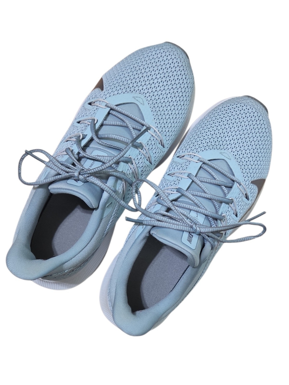 Nike Quest Women’s Light Blue Running Shoes - Picture 8 of 13
